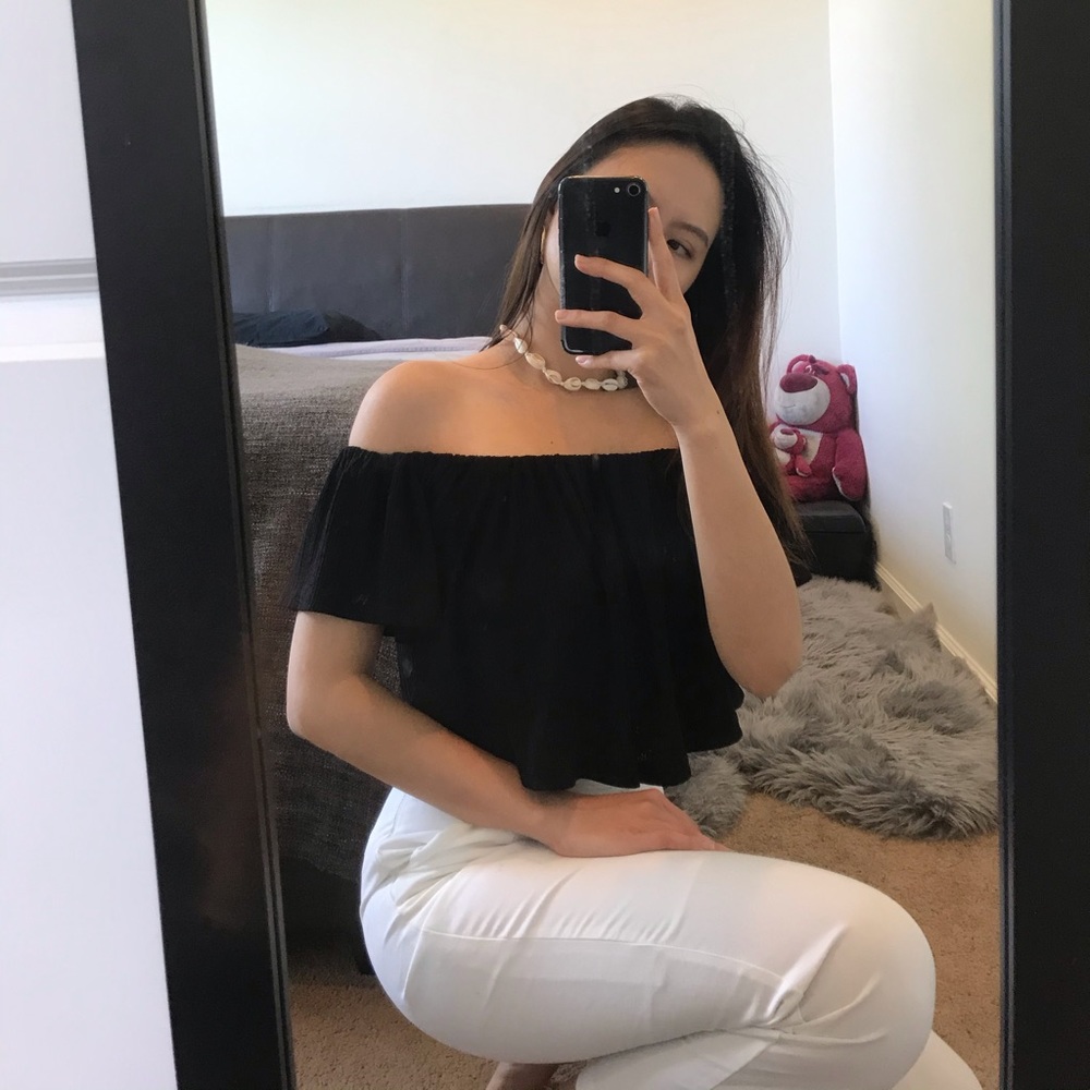 💛Off the shoulder Sunny top